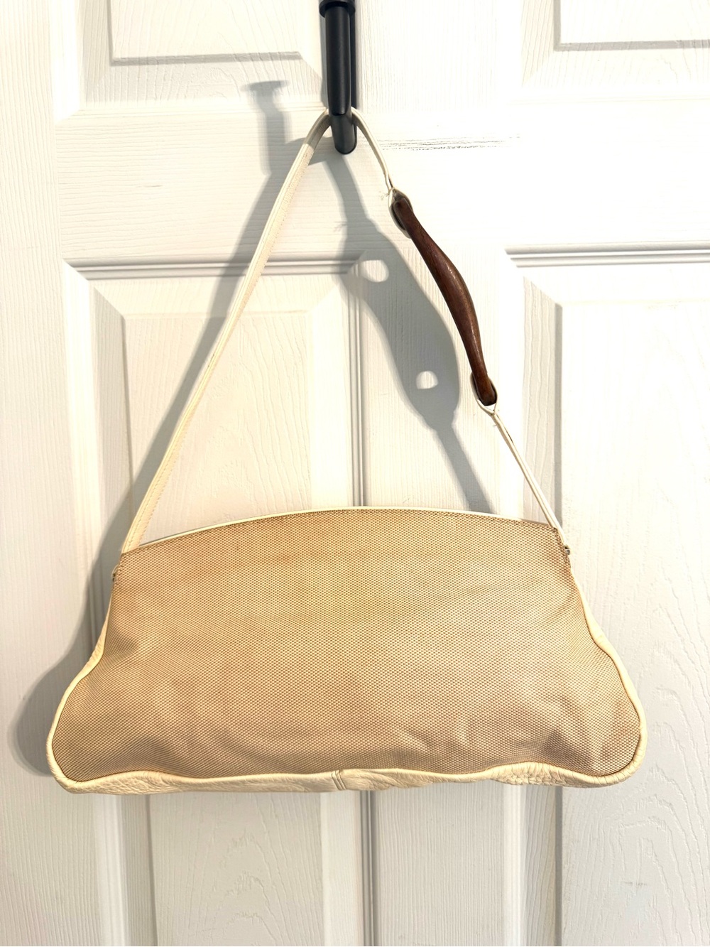 Vintage Escada Exotics Neutral Cream & Tan Shoulder Bag with Wood Accent - Picture 3 of 9